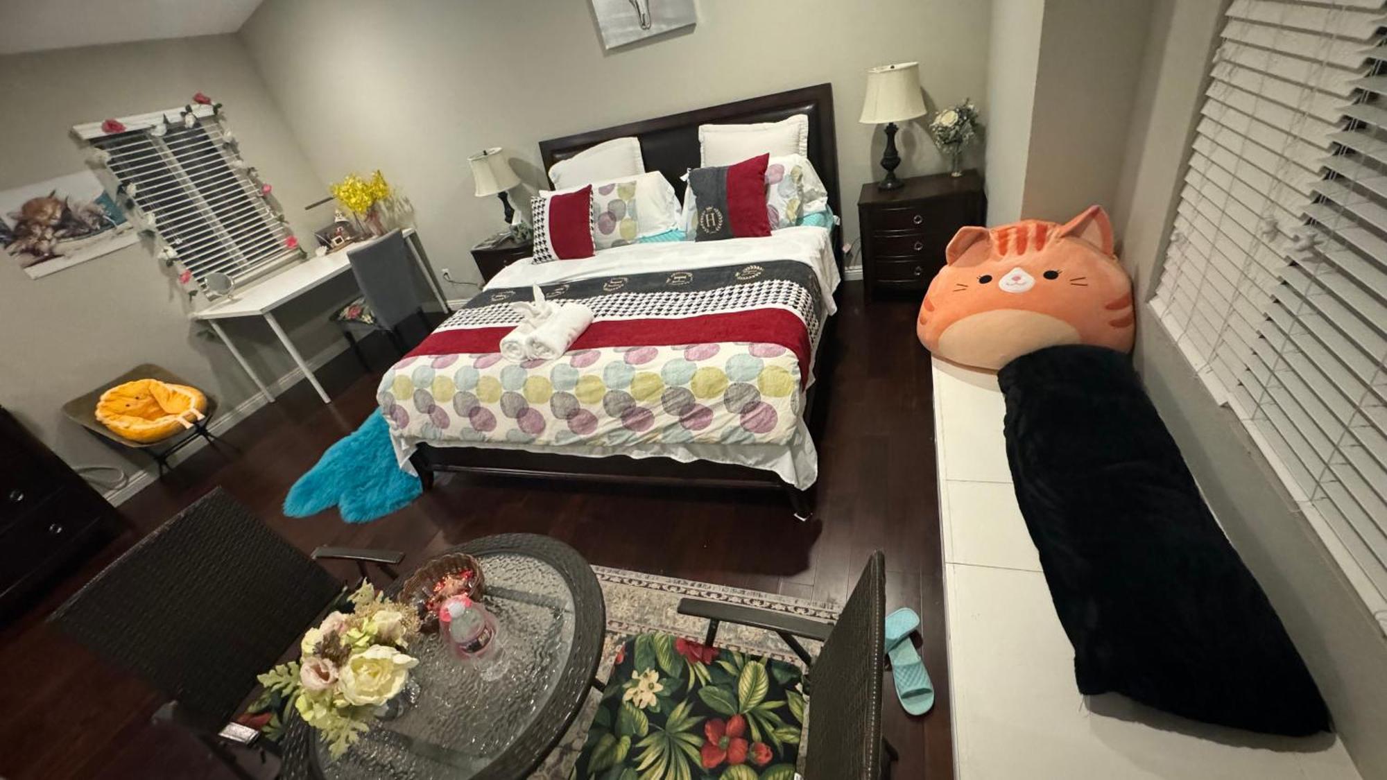 King Bed Big Room Chino Hills Dış mekan fotoğraf